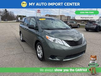 Used 2014 Toyota Sienna L image 1