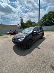 Used 2016 Toyota RAV4 LE image 1