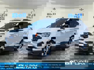 Used 2019 Ford Edge SE image 1