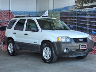 Used 2007 Ford Escape 4WD Hybrid image 1