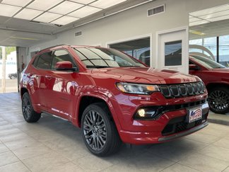Used 2022 Jeep Compass Limited image 1
