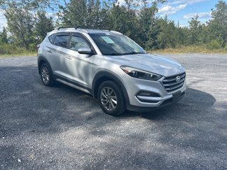 Used 2017 Hyundai Tucson SE image 1