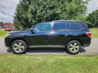Used 2013 Toyota Highlander Limited image 1
