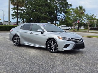 Used 2019 Toyota Camry SE image 1