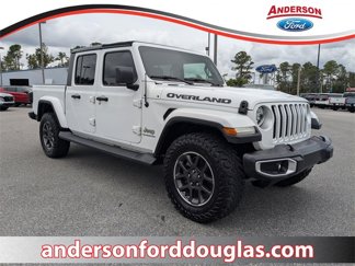 Used 2020 Jeep Gladiator Overland video 1