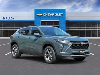 Certified 2025 Chevrolet Trax LT image 1