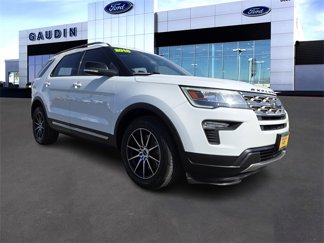 Certified 2018 Ford Explorer XLT w/ Equipment Group 201A image 1