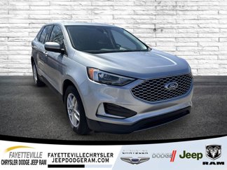 Used 2023 Ford Edge SEL image 1