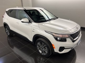 Used 2021 Kia Seltos LX image 1
