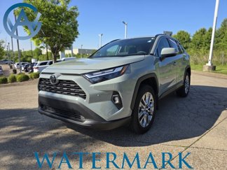 Used 2023 Toyota RAV4 XLE Premium image 1