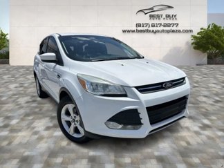 Used 2015 Ford Escape SE image 1