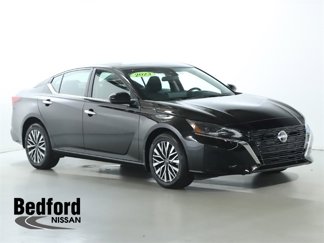 Certified 2023 Nissan Altima 2.5 SV w/ SV Premium Package image 1