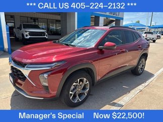 Used 2024 Chevrolet Trax LT image 1
