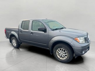 Used 2016 Nissan Frontier SV image 1