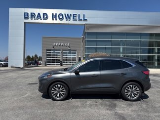 Used 2020 Ford Escape Titanium image 1
