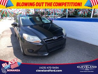 Used 2014 Ford Focus SE image 1