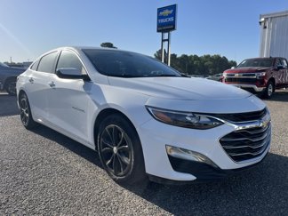 Used 2022 Chevrolet Malibu LT image 1