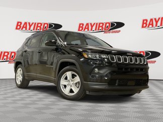 Used 2022 Jeep Compass Latitude image 1