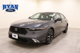 Used 2024 Honda Accord Touring image 1