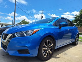 Used 2021 Nissan Versa SV image 1