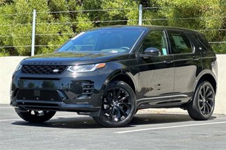 New 2025 Land Rover Discovery Sport Dynamic SE image 1