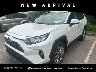Used 2019 Toyota RAV4 Limited image 1