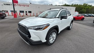 New 2025 Toyota Corolla Cross LE image 1