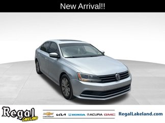Used 2015 Volkswagen Jetta TDI SE image 1