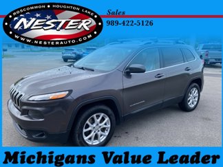 Used 2015 Jeep Cherokee Latitude image 1