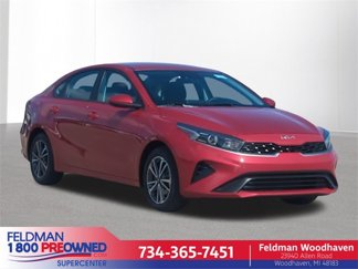 Used 2022 Kia Forte LXS image 1