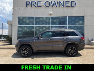 Used 2018 Jeep Grand Cherokee Trailhawk image 1