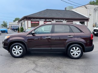 Used 2011 Kia Sorento LX w/ Convenience Pkg image 1