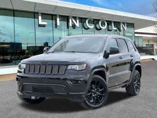 Used 2019 Jeep Grand Cherokee Altitude image 1