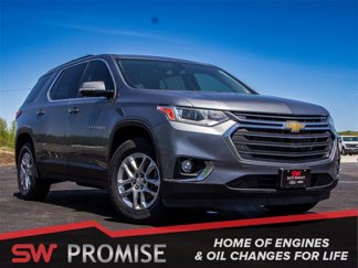 Used 2020 Chevrolet Traverse LT image 1