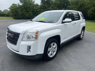 Used 2015 GMC Terrain SLE image 1