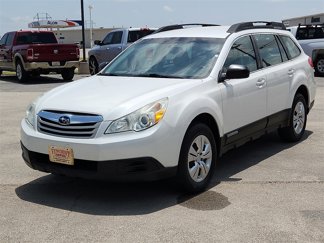 Used 2011 Subaru Outback 2.5i image 1