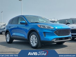 Used 2021 Ford Escape SE w/ Cold Weather Package image 1