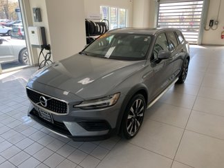 Certified 2020 Volvo V60 T5 Cross Country w/ Protection Package Premier image 1