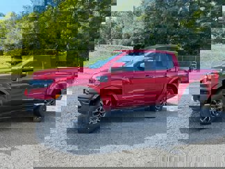 Used 2020 Ford Ranger Lariat w/ Equipment Group 501A Mid image 1
