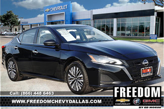Used 2024 Nissan Altima 2.5 SV image 1