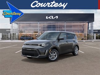 New 2025 Kia Soul LX image 1