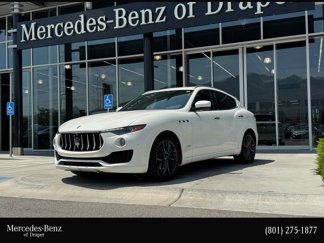 Used 2018 Maserati Levante GranLusso image 1