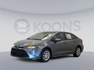 Used 2022 Toyota Corolla LE image 1