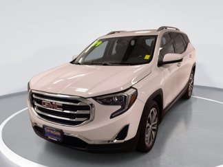 Used 2019 GMC Terrain SLT image 1