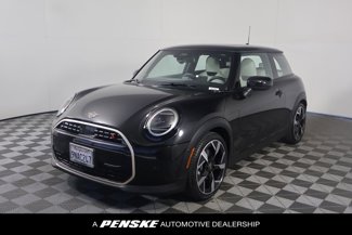 Used 2025 MINI Cooper S image 1