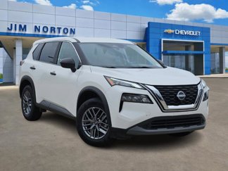 Used 2023 Nissan Rogue S image 1