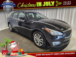 Used 2015 INFINITI Q70 3.7 image 1