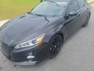 Used 2022 Nissan Altima 2.5 SR w/ Midnight Edition Package image 1