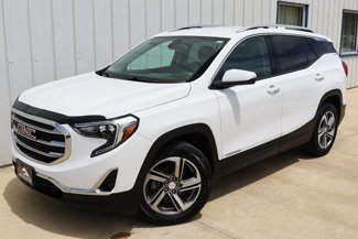 Used 2020 GMC Terrain SLT image 1