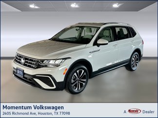 Certified 2022 Volkswagen Tiguan S image 1